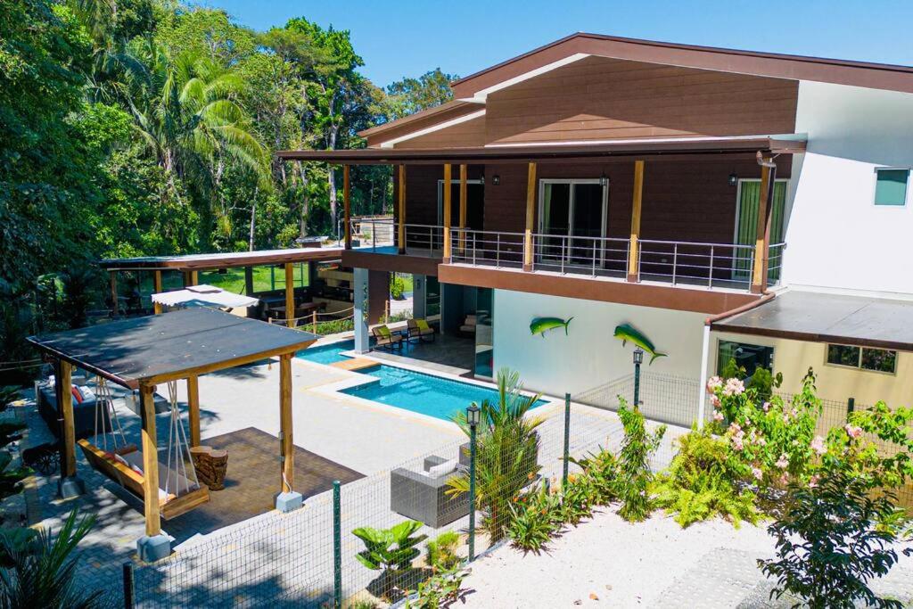 Exclusive & Spacious Villa Cohiba