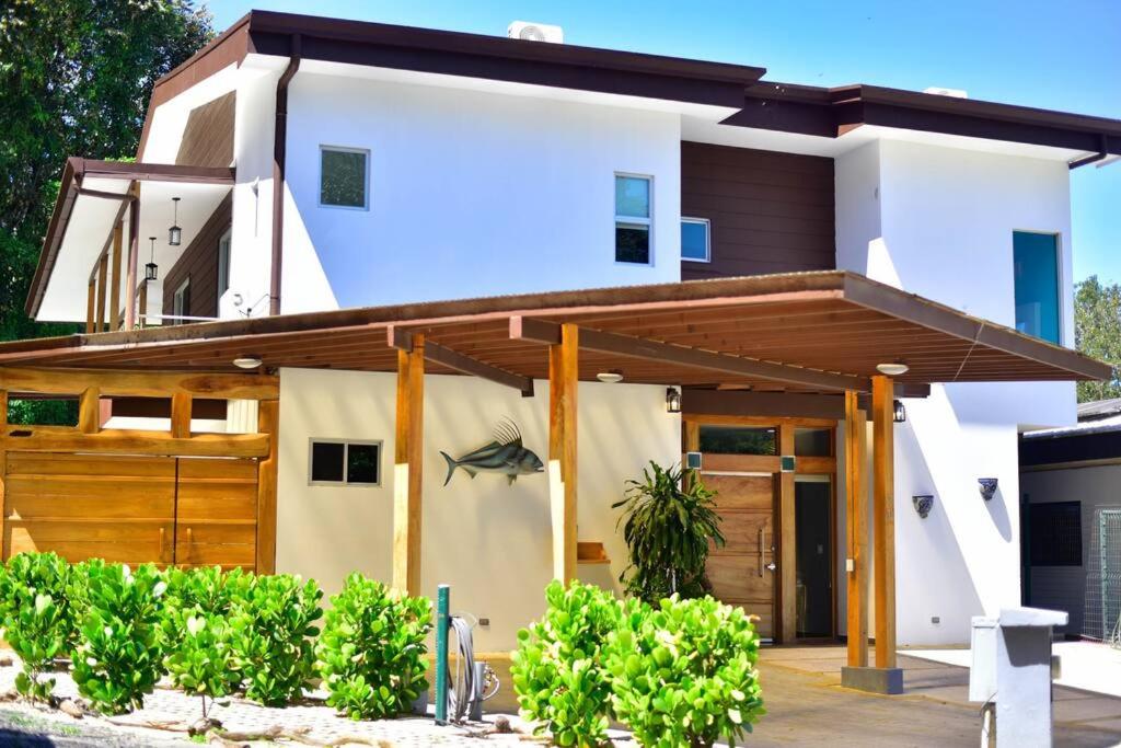 Exclusive & Spacious Villa Cohiba