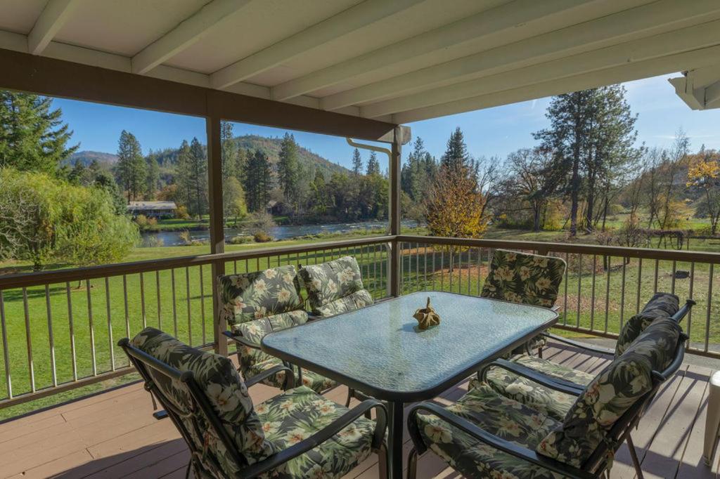 Riverfront Getaway view 3