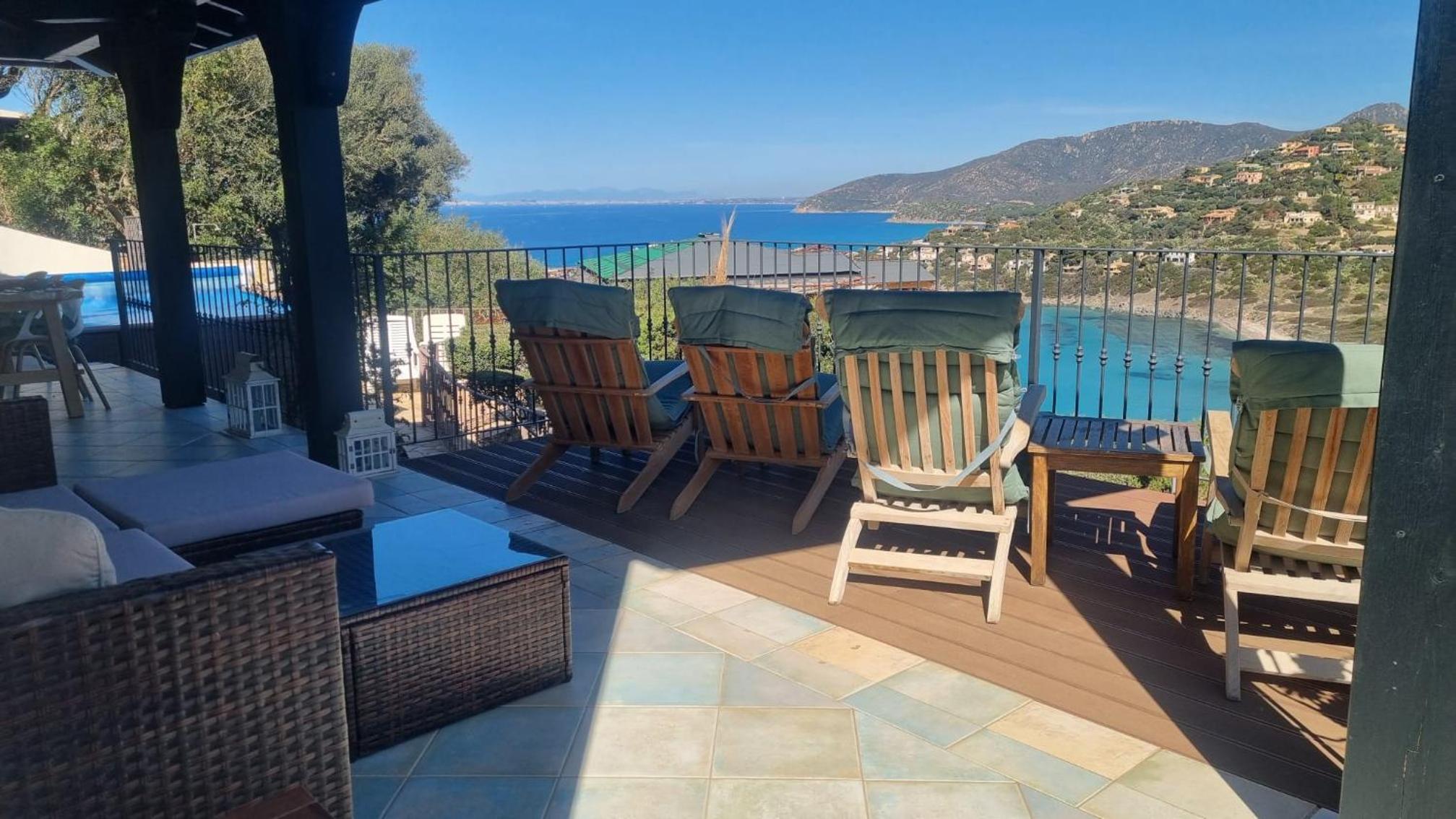 Villetta with heated pool and panoramic view view 3