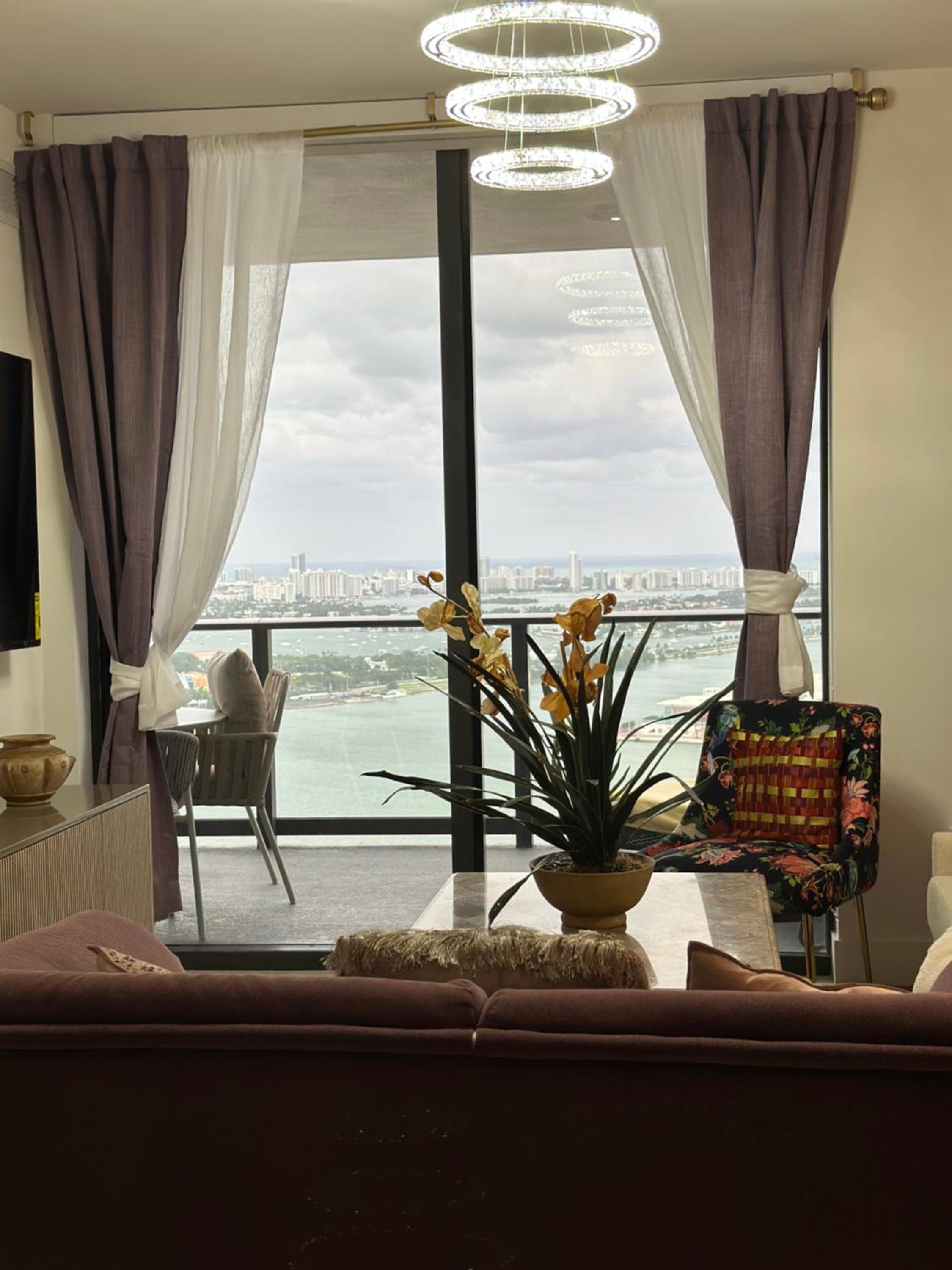 Glamorous Gale Miami Ocean View Balcony Resort & Spa