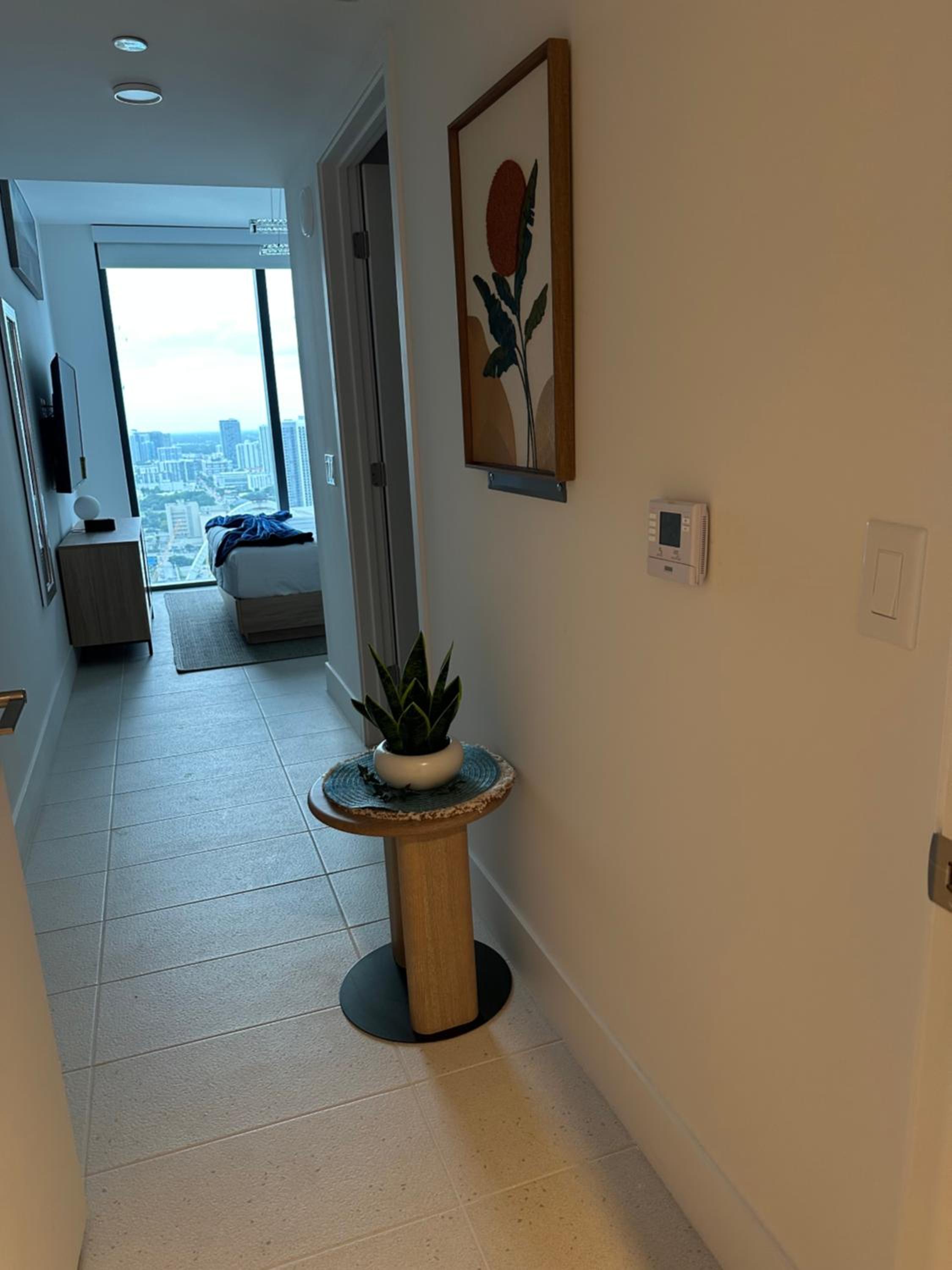 Glamorous Gale Miami Ocean View Balcony Resort & Spa