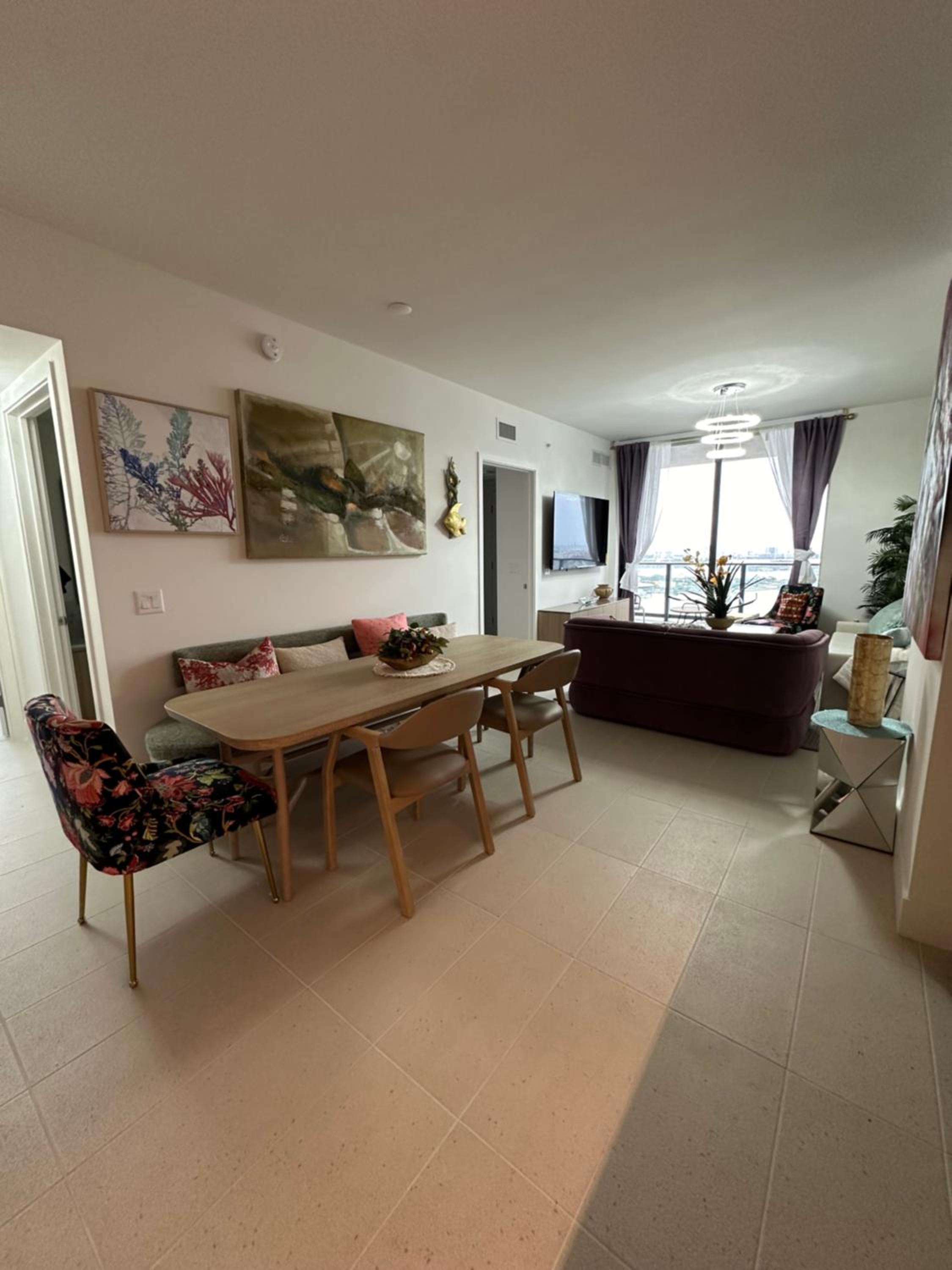 Glamorous Gale Miami Ocean View Balcony Resort & Spa