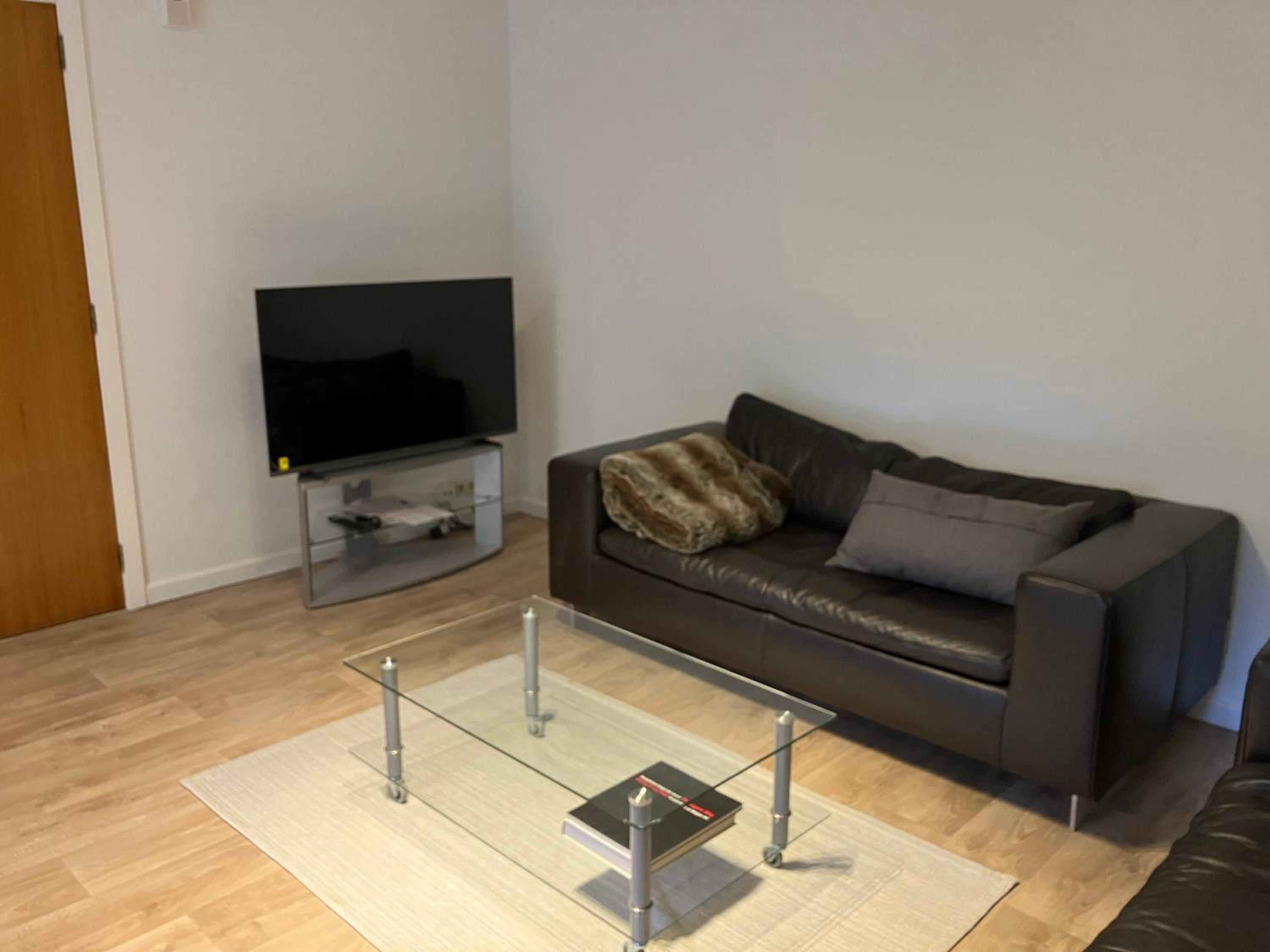 Next to Arenberg castle Leuven, 3 bedroom apartment with garage