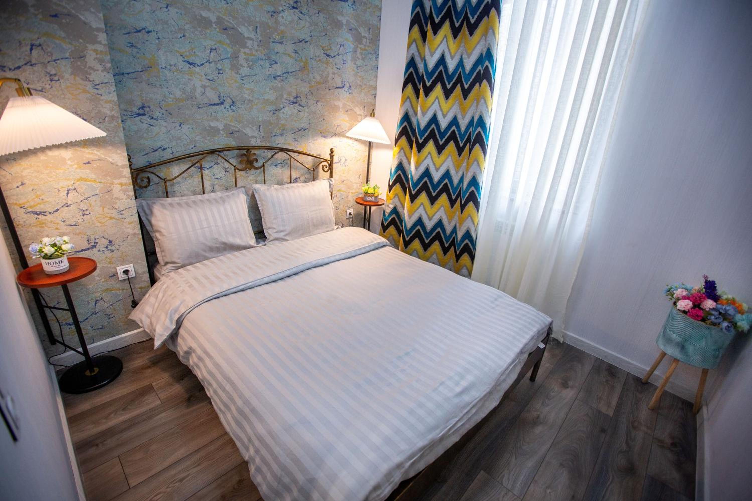 Lilu's apartment in center