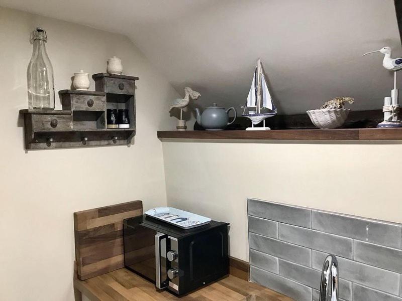 Looe Vacations - Guillemot Holiday Flat - Property Image 14