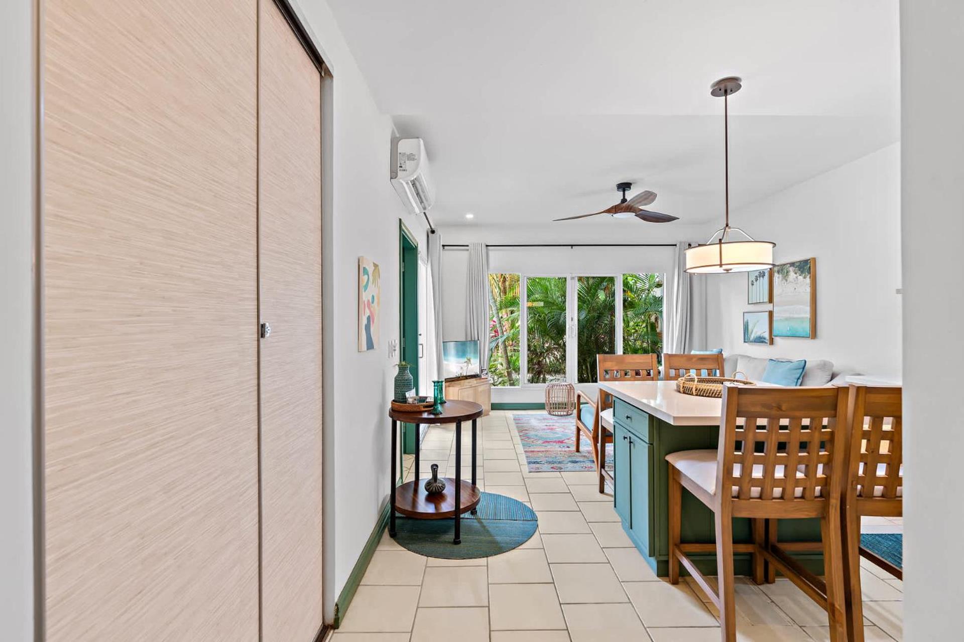 1-BD Near Beach Great for Digital Nomads