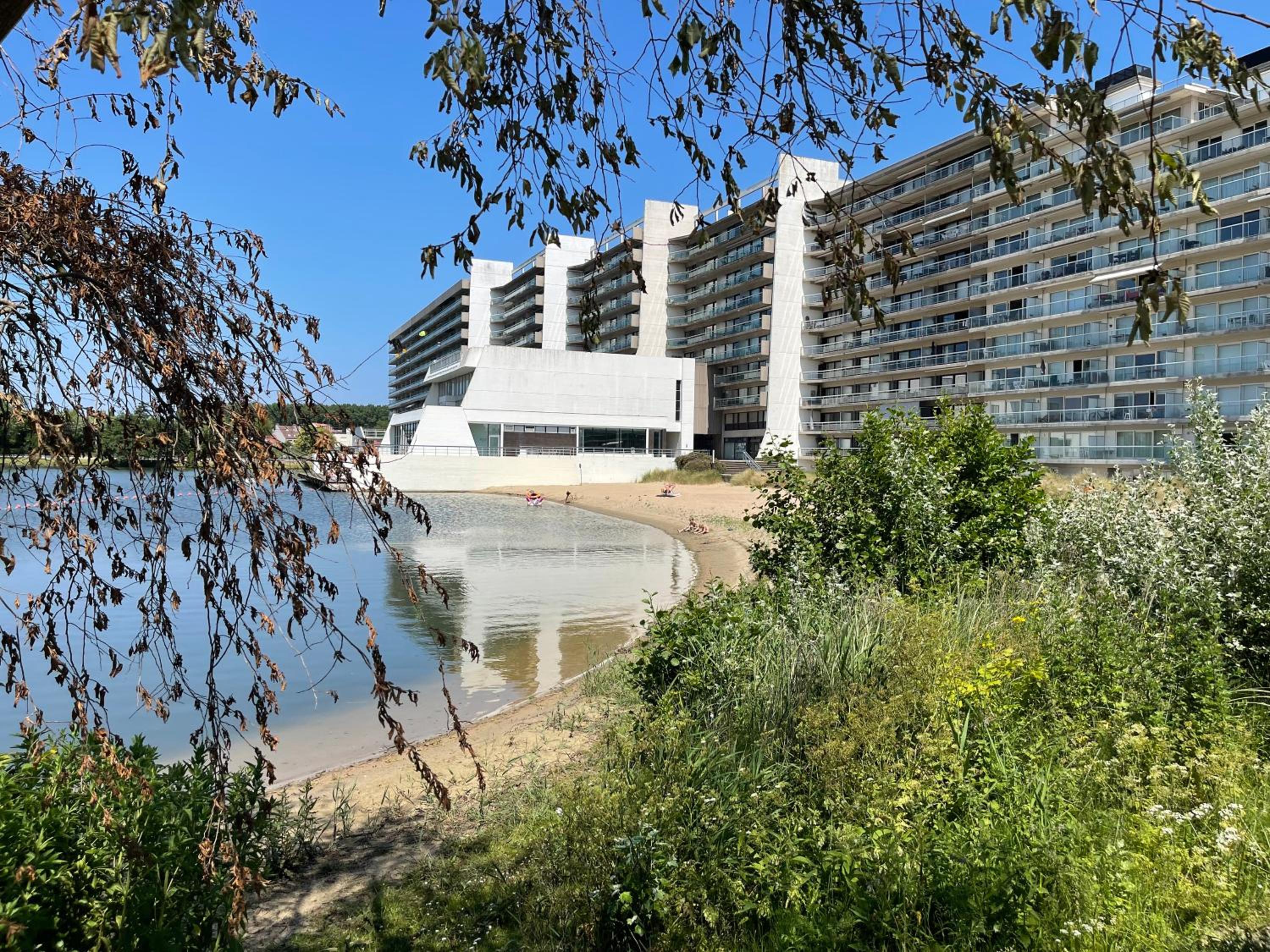 Laguna Beach appart dans résidence avec piscine