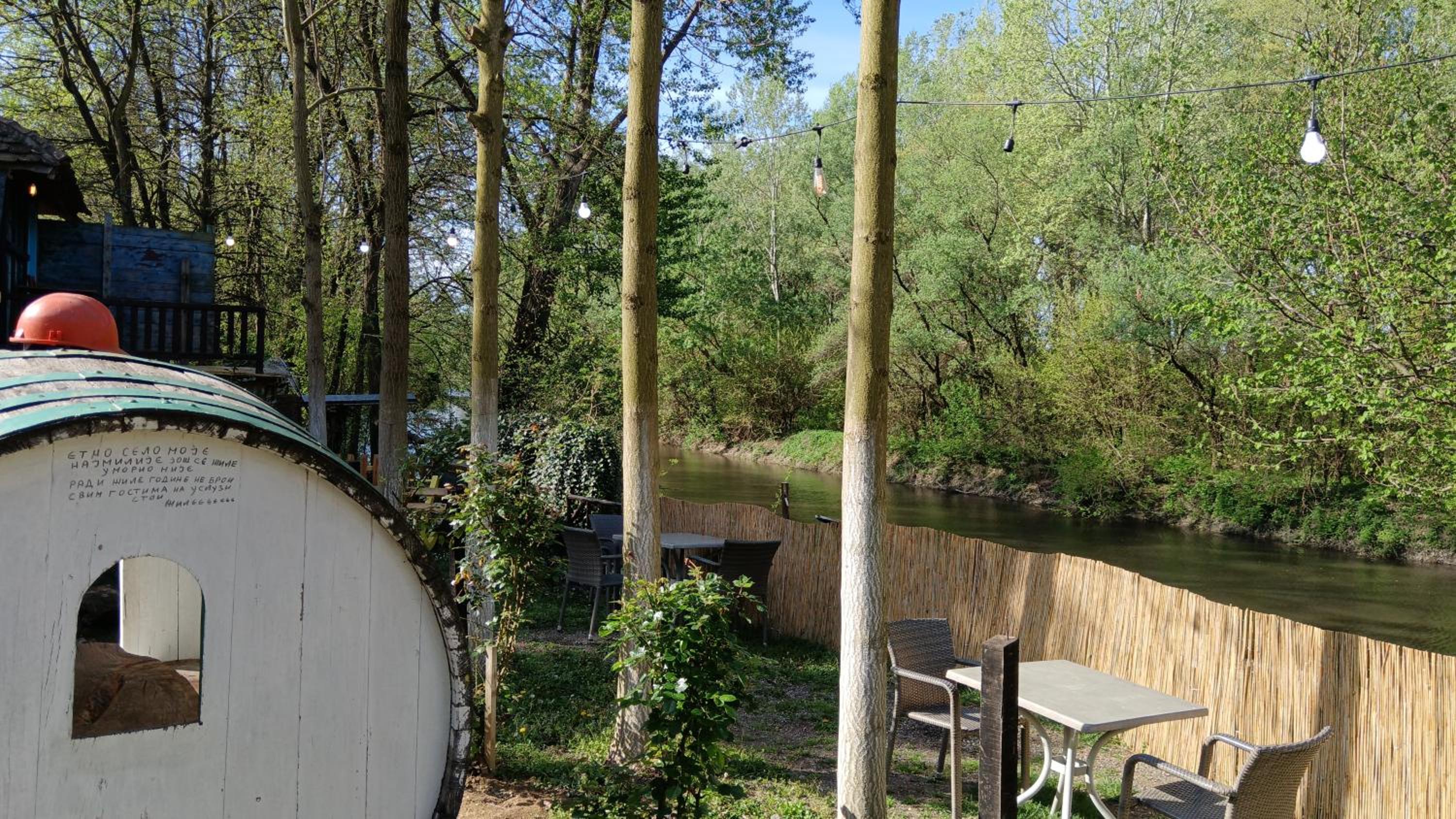 Photo 25