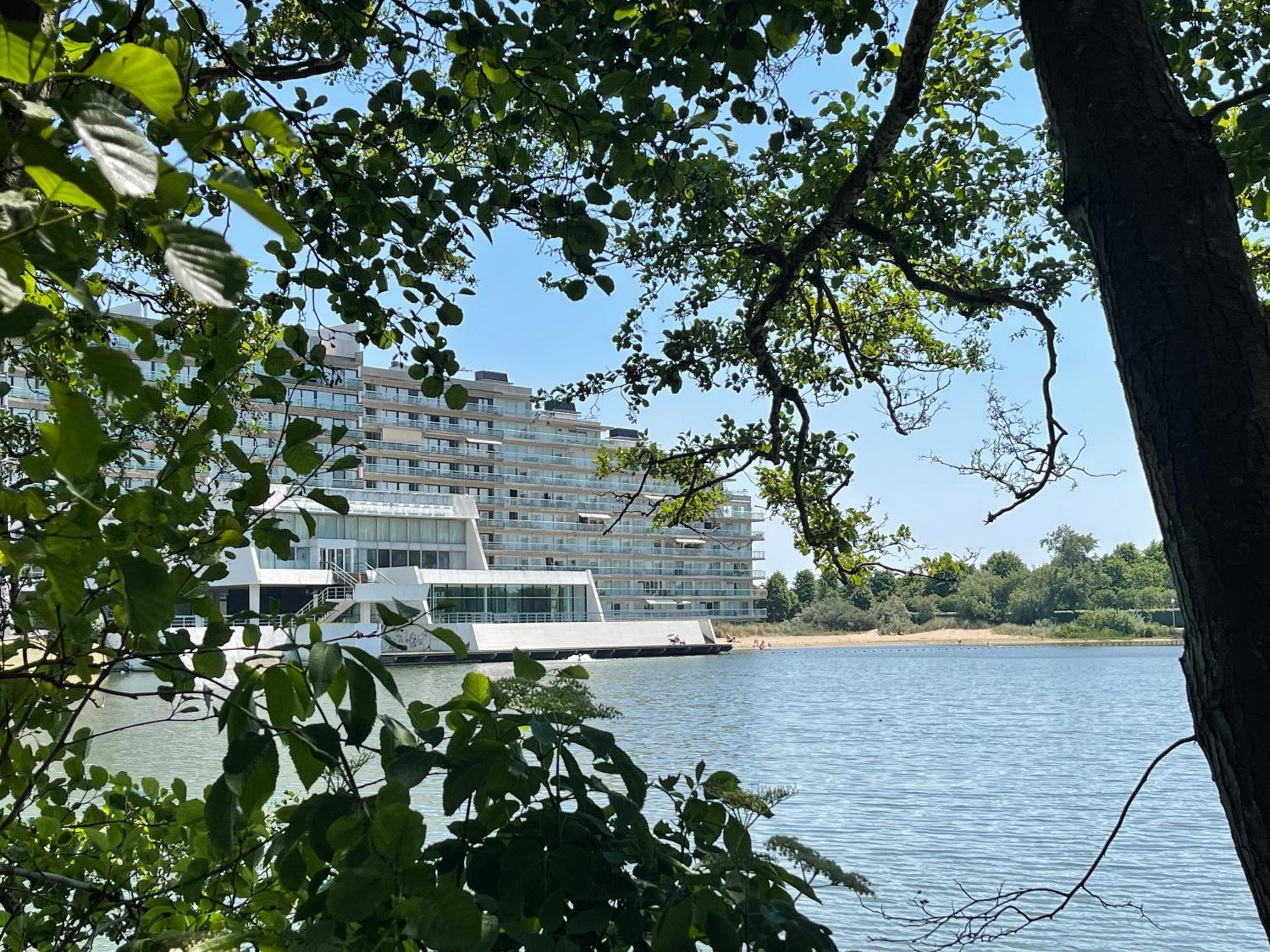 Laguna Beach appart dans résidence avec piscine