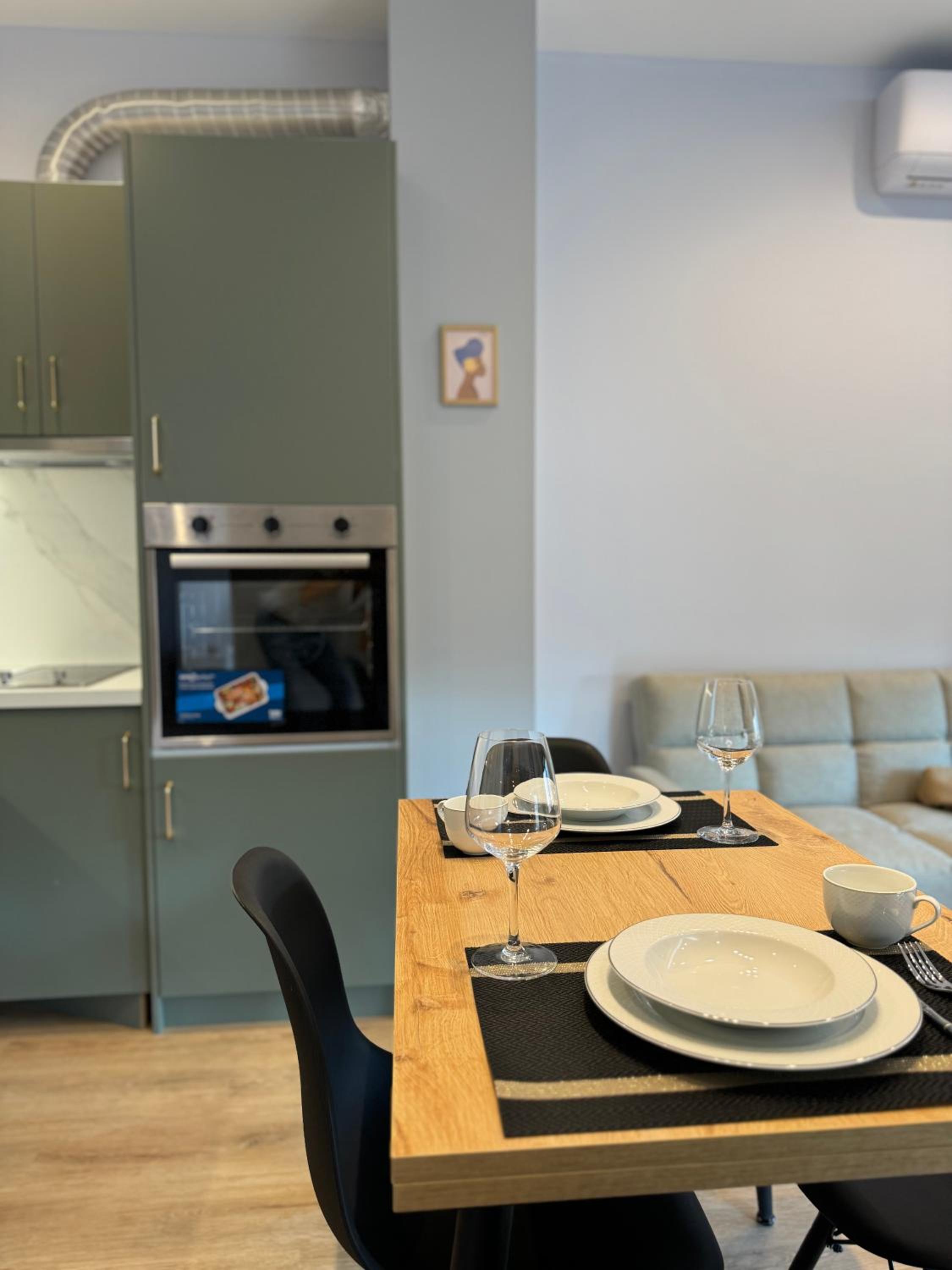 Central modern apartment at Tirana