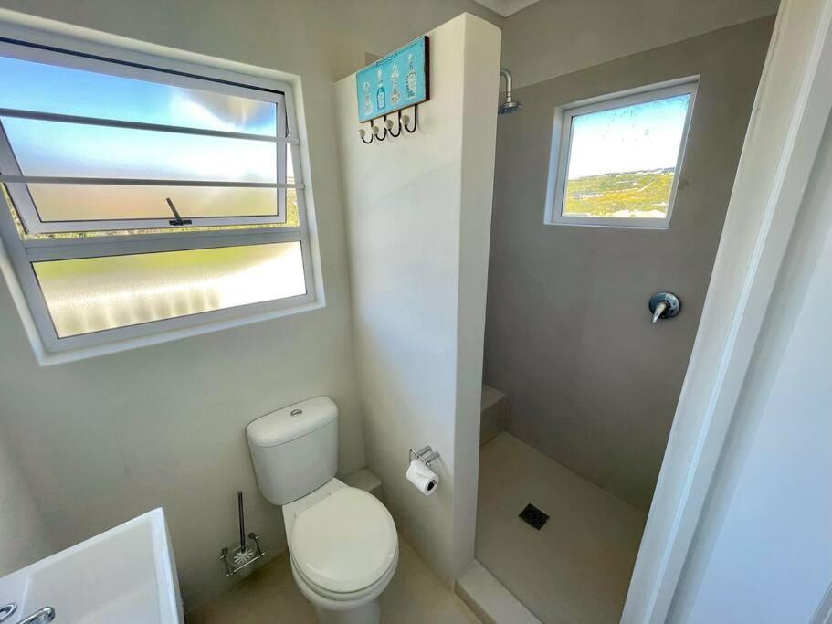 3-Bedroom Home In Secure Estate view 3