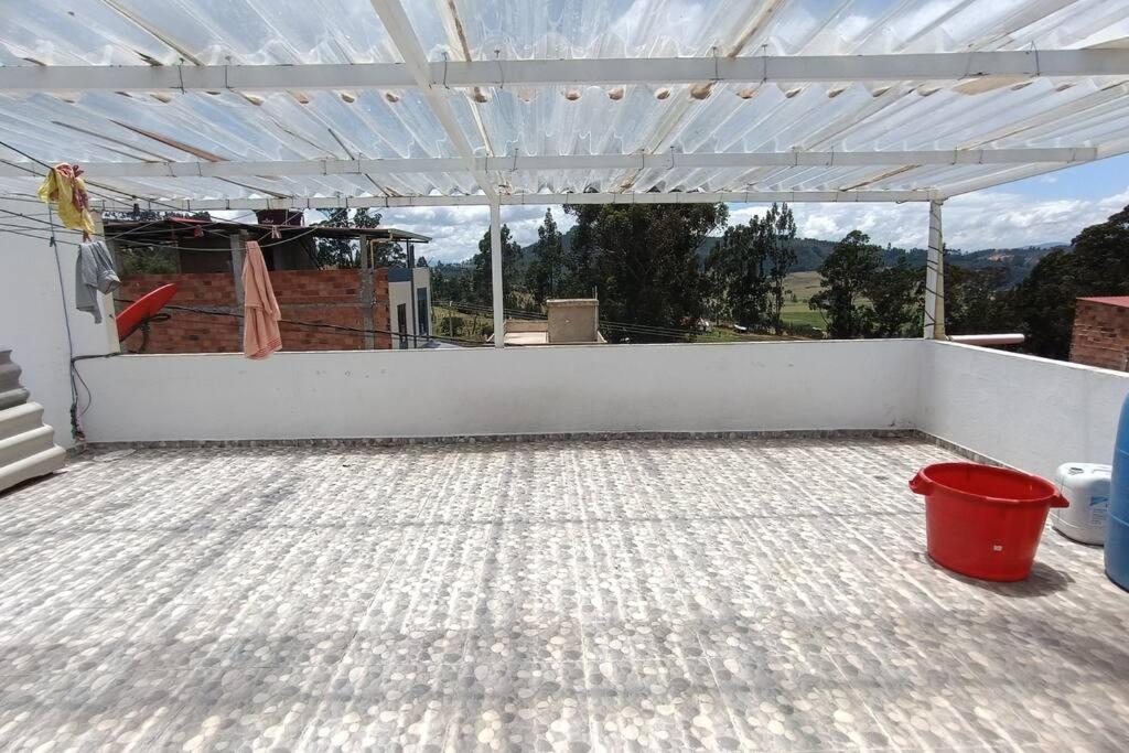 Amplia y Moderna Casa con un aire Campestre