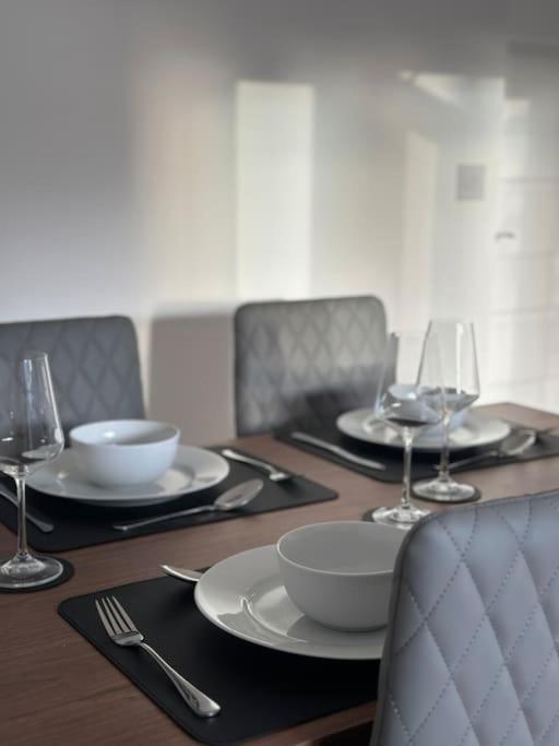 Luxury Home from Home view 4