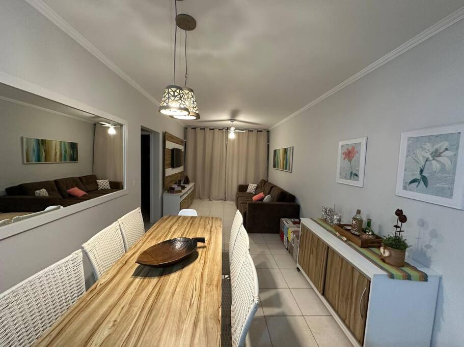 Apartamento lindo na praia da enseada - Ubatuba