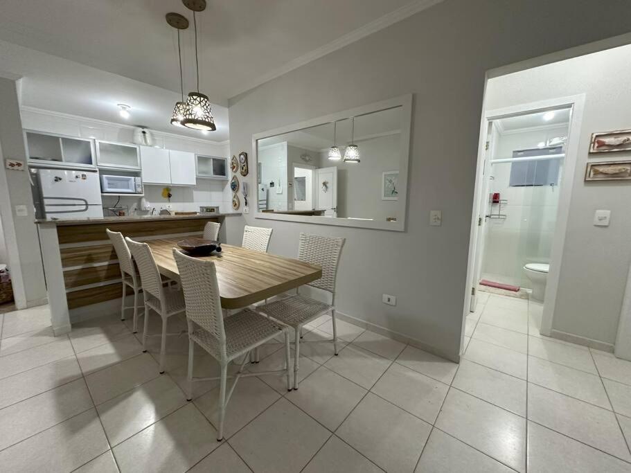 Apartamento lindo na praia da enseada - Ubatuba