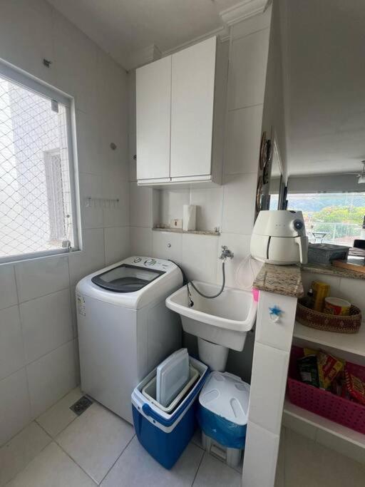 Apartamento lindo na praia da enseada - Ubatuba
