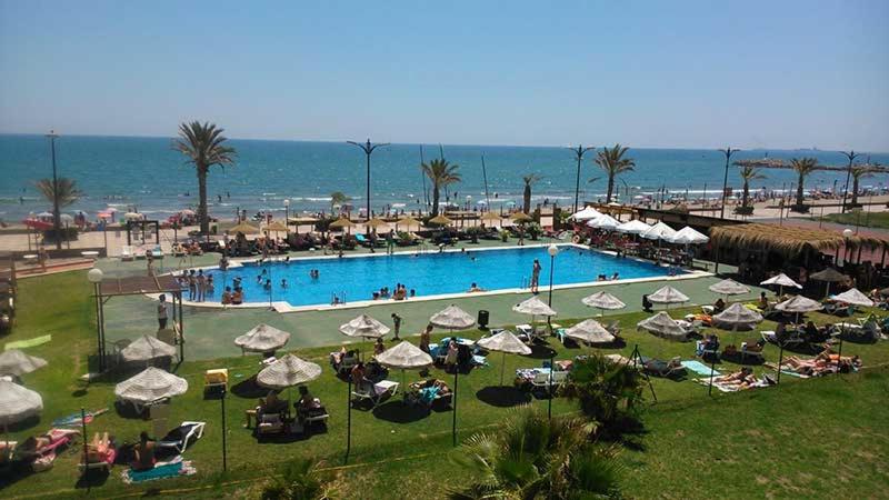 ValenciaBeachHome
