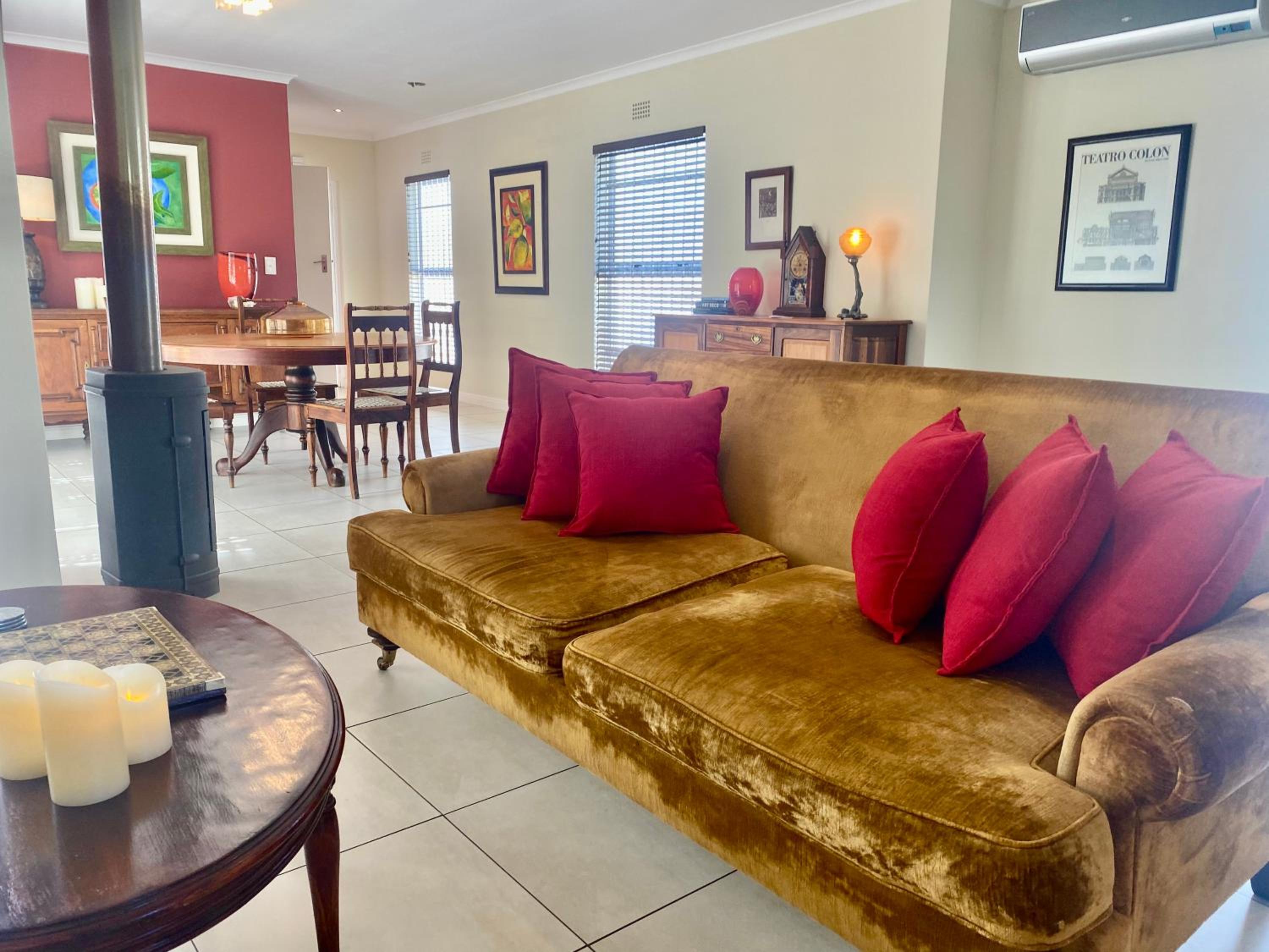 3 Monterey Pines Crescent view 2