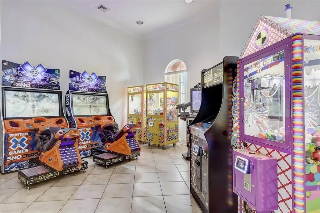 Disney 5 Bed Villa with free Private Pool, Hot Tub, Games in Solana Resort! view 5