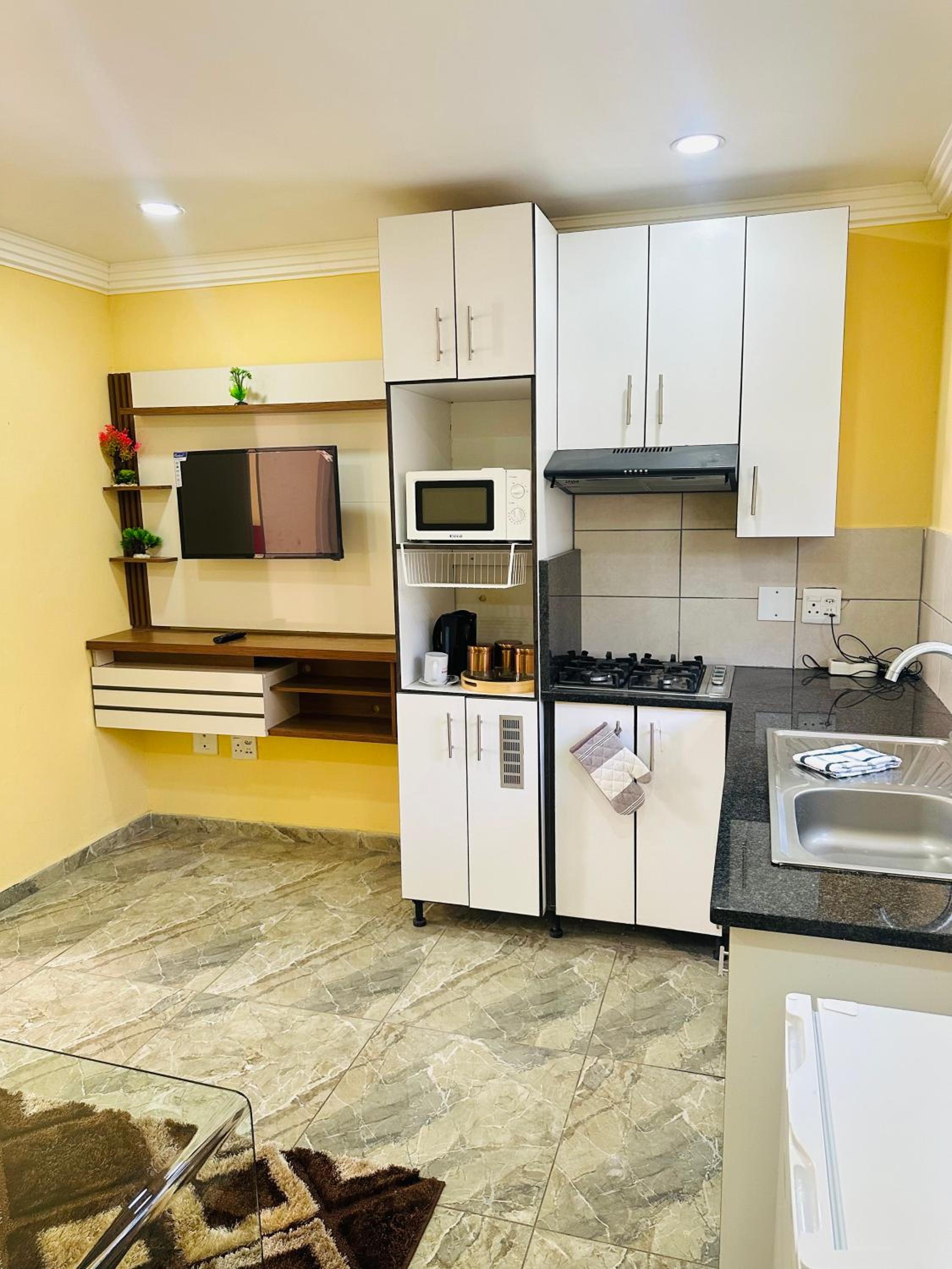 Sarahap Property
