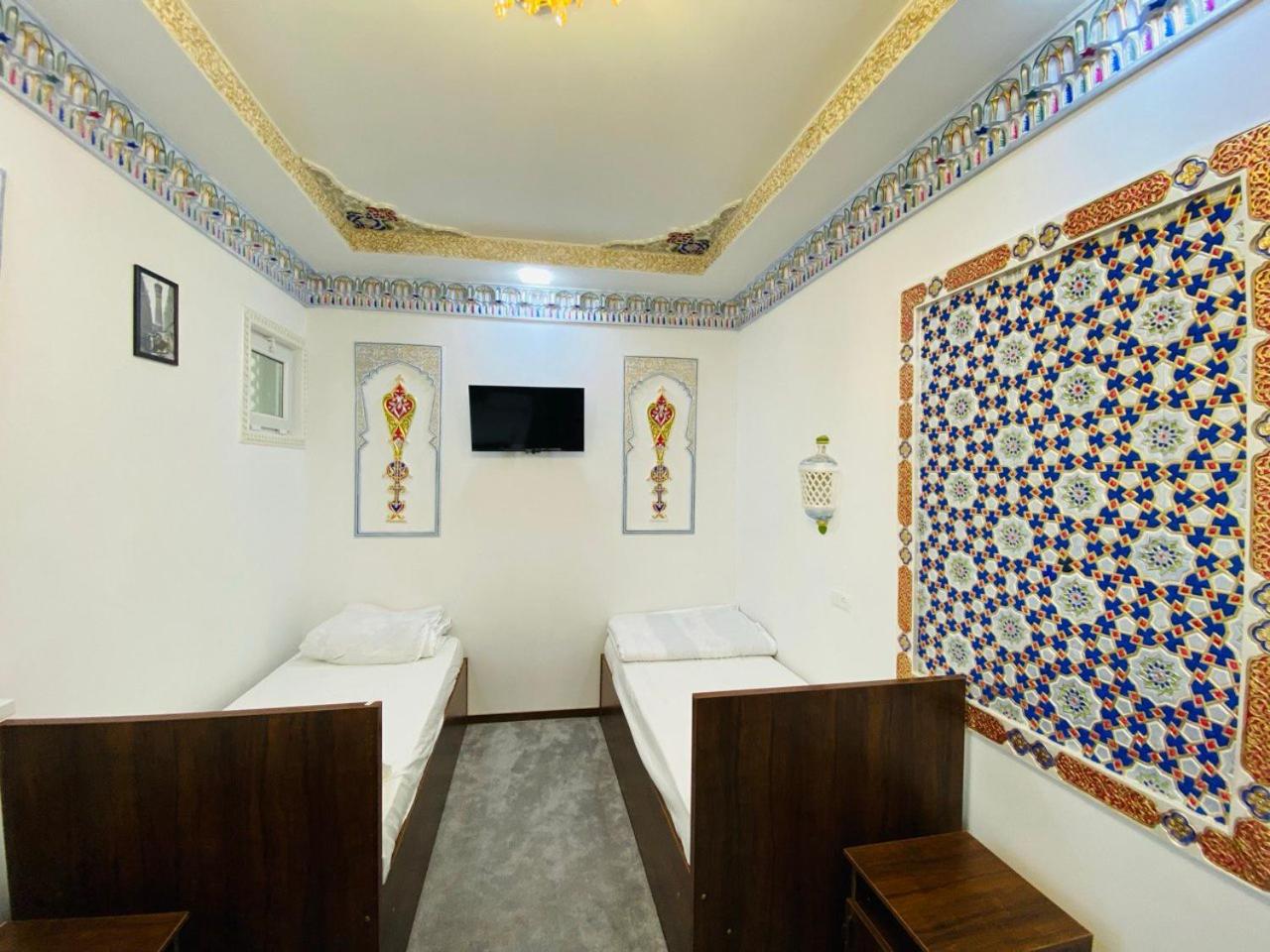 Shom Hotel with Terraca