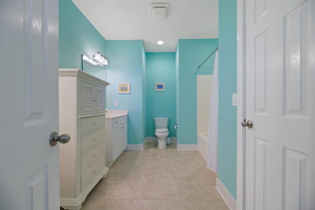 Charming Canal Home with Private Heated Pool and Boat Lift