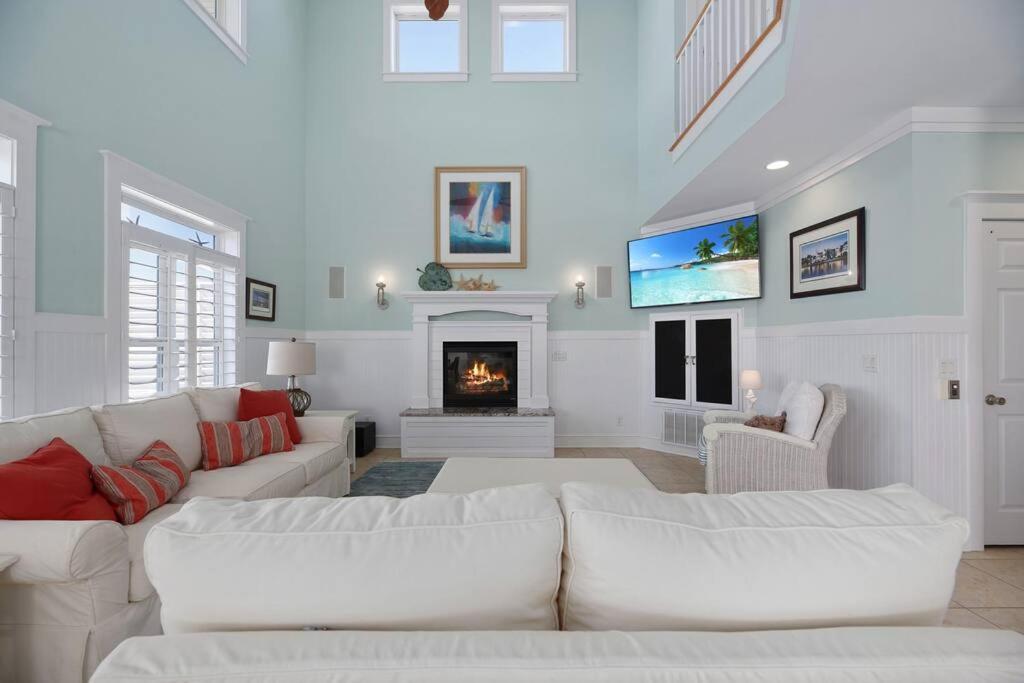 Charming Canal Home with Private Heated Pool and Boat Lift