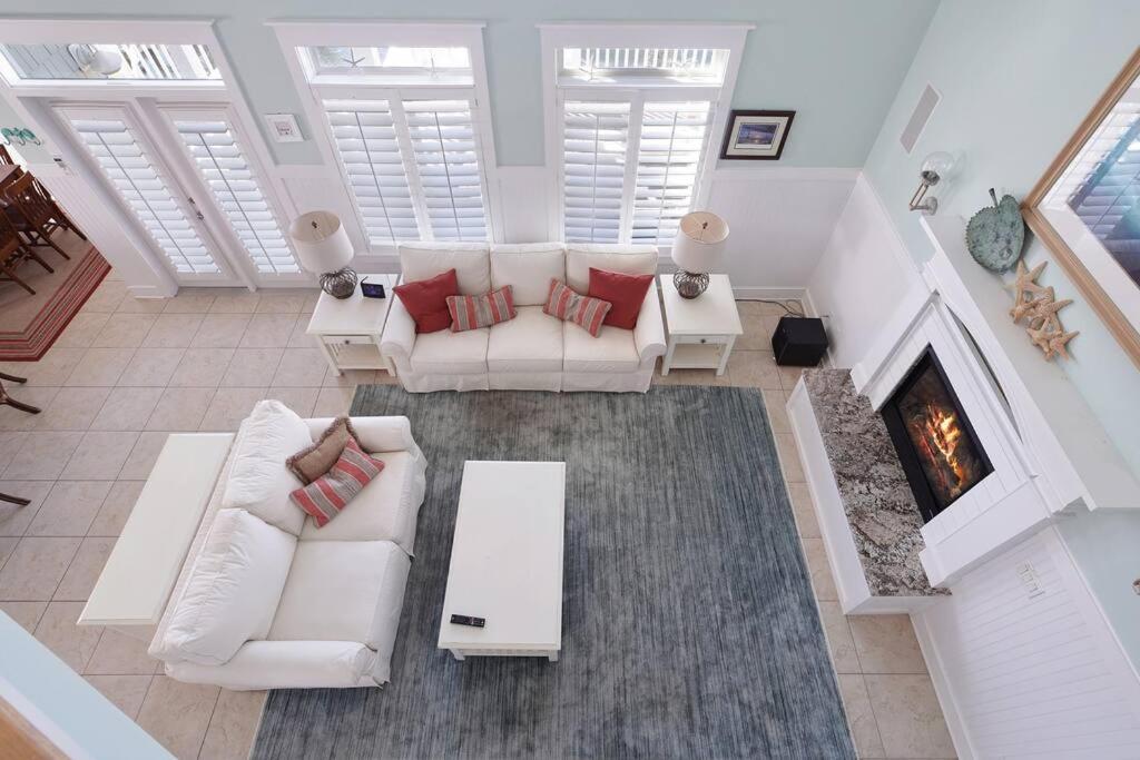 Charming Canal Home with Private Heated Pool and Boat Lift