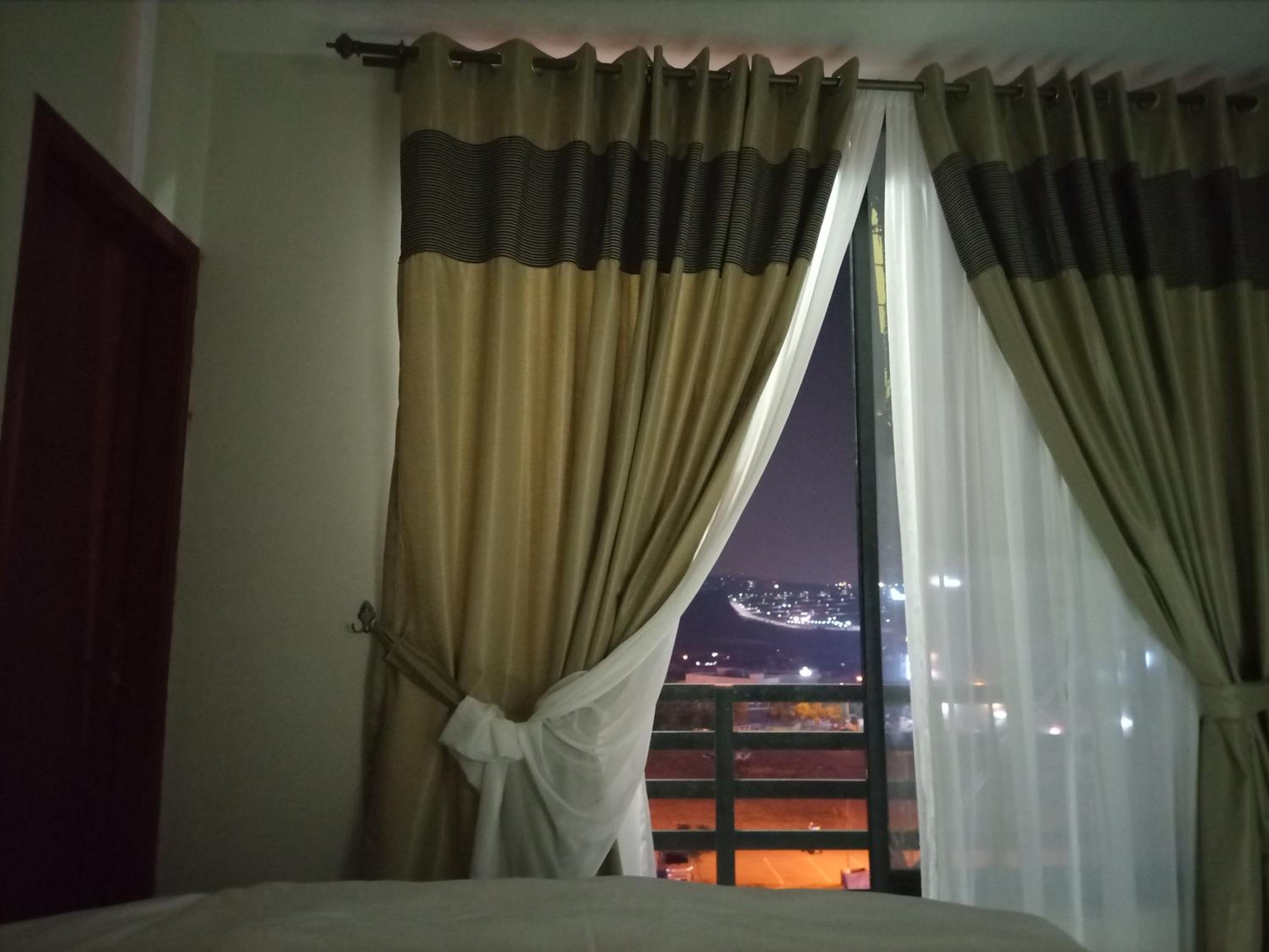 IZee view appartment Bahria Town