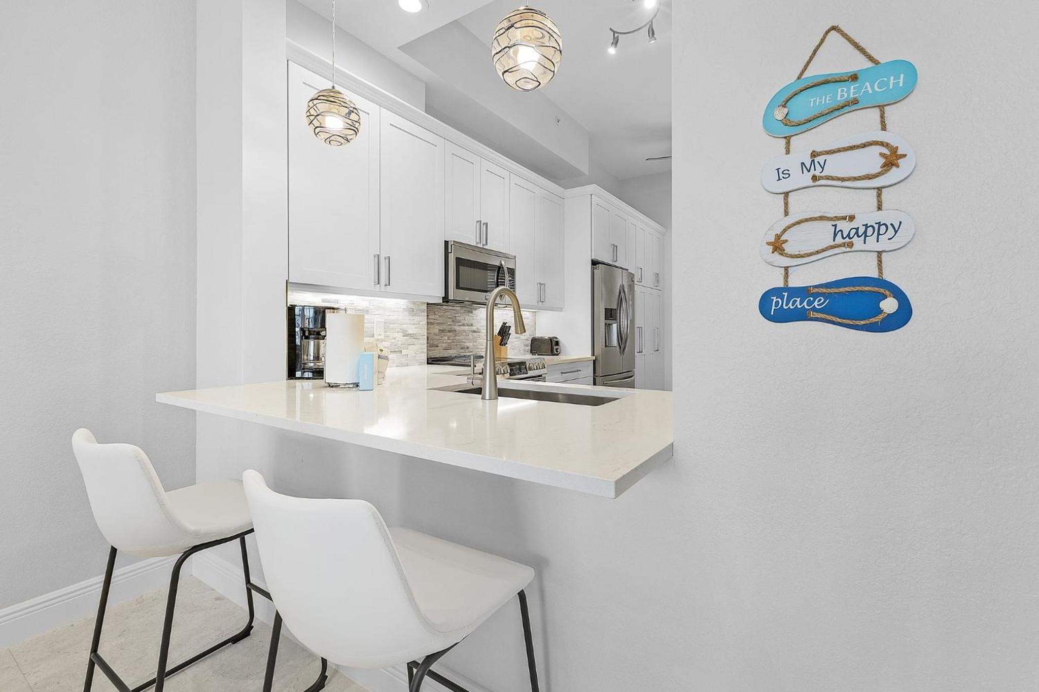 Palm Harbor Penthouse with Marina Views condo