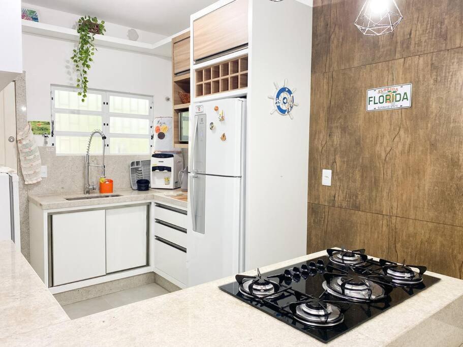Linda casa Aconchegante na Praia de Palmas - 0108