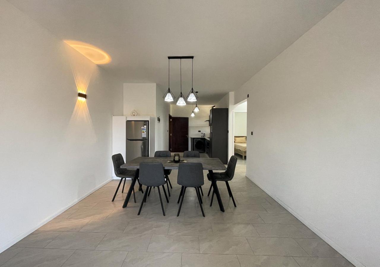 Apartment for rent in Flic en Flac view 3