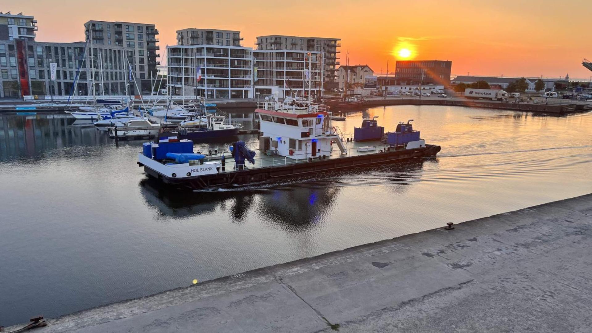 MarinaView366