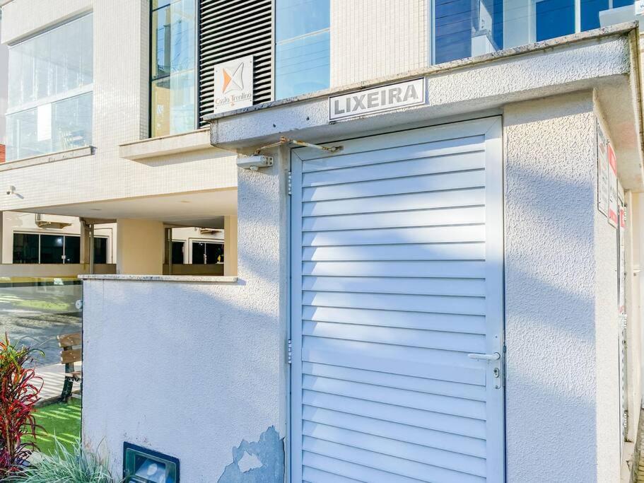 Apartamento aconchegante na Praia de Palmas - 0110