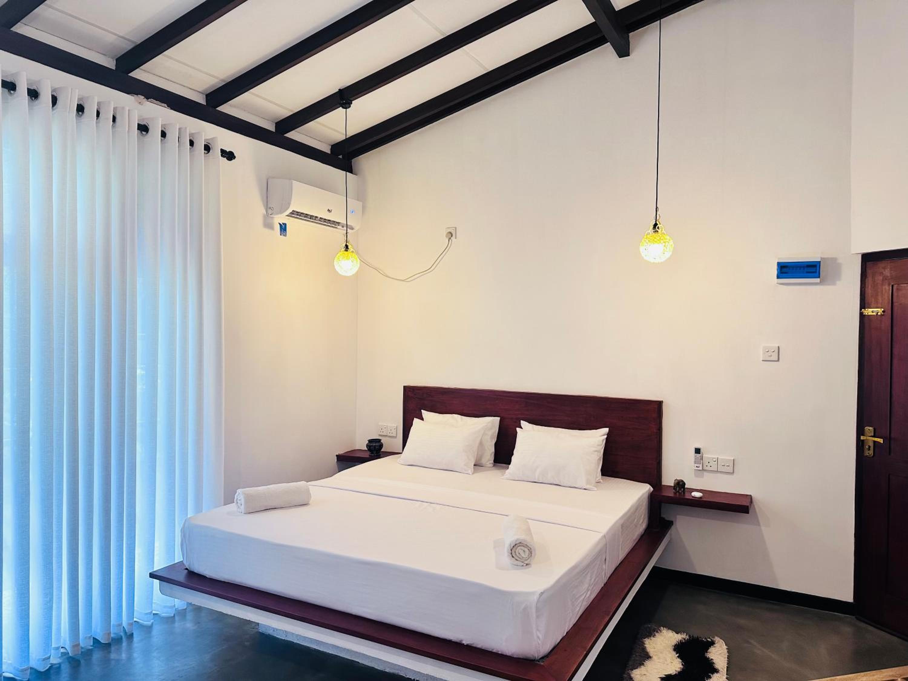 Surfside Paddy Villa