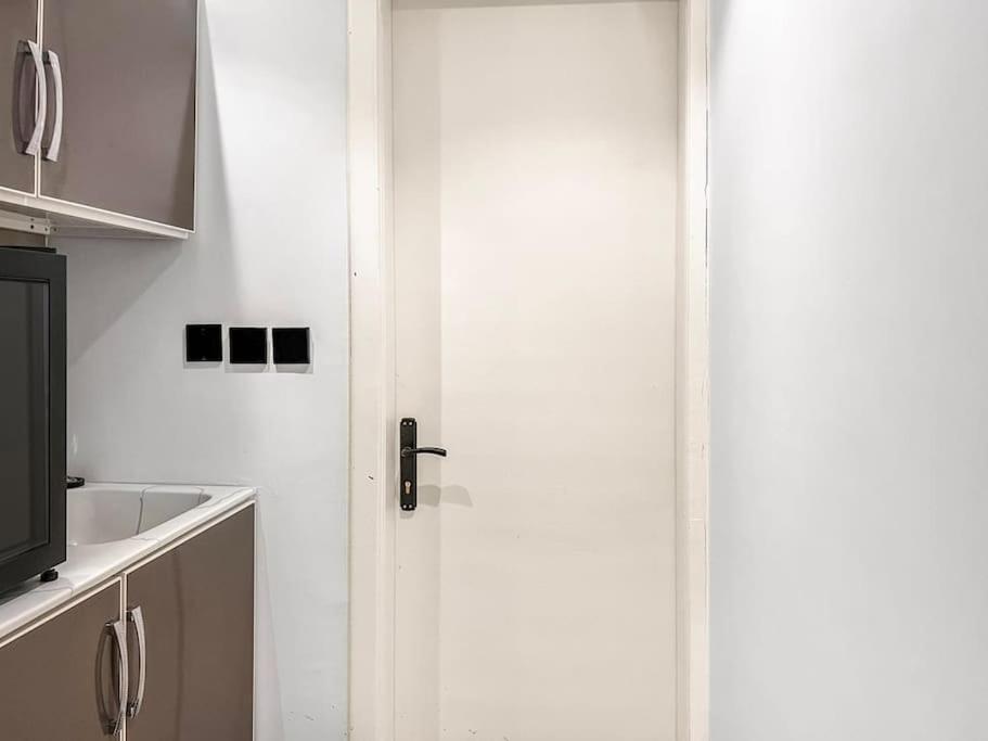 GR-Stylish Studio in the heart of Riyadh city