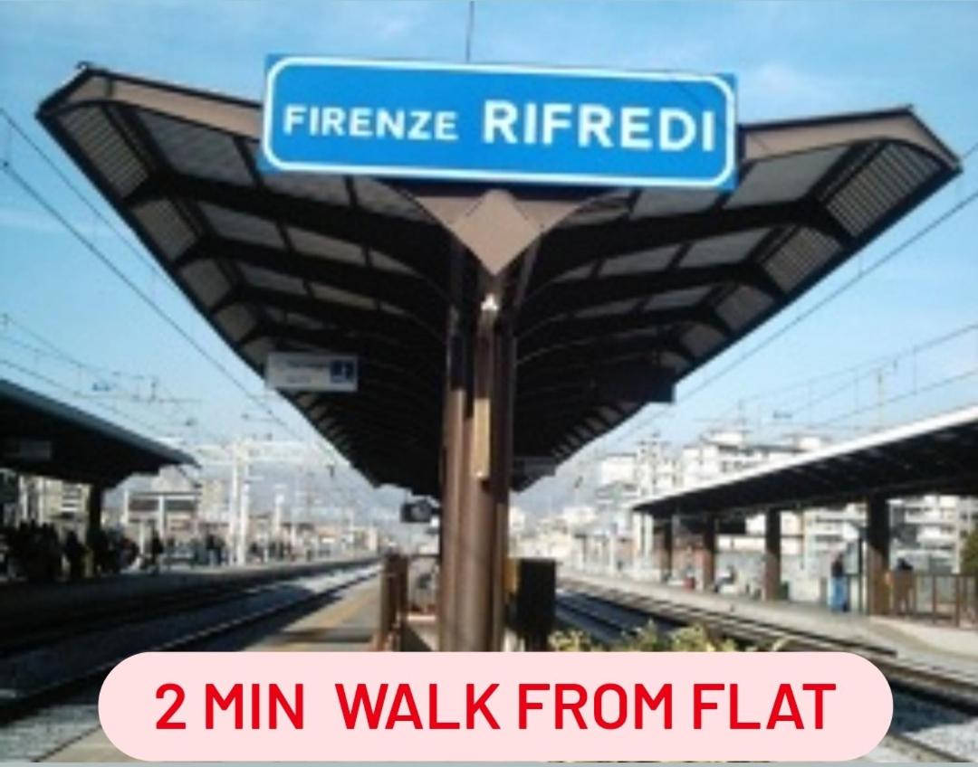 Gemme Fiorentine Apartments in front of the train station 5 minutes from the centre Free parking