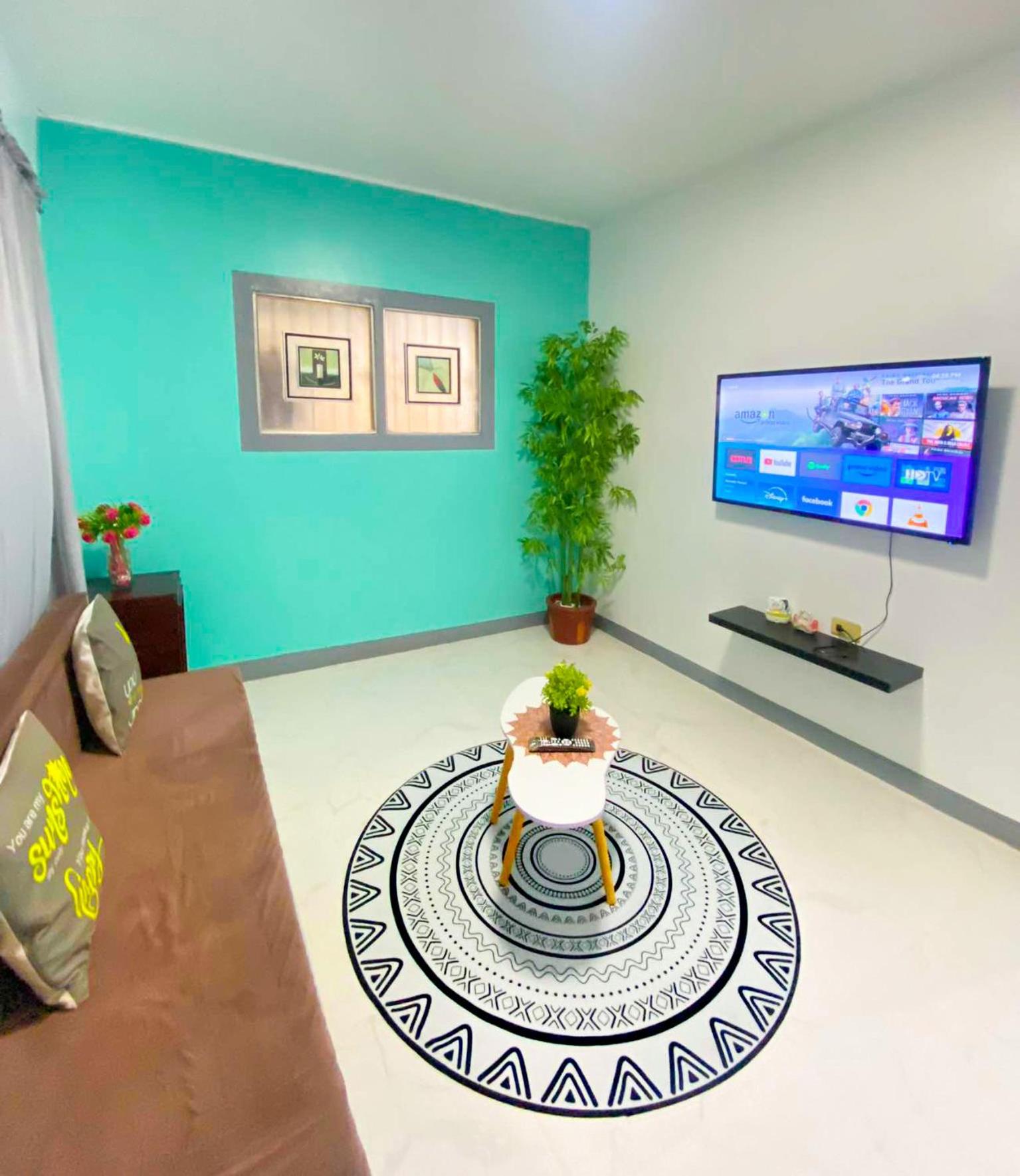 Family 2 Bedroom Apartment