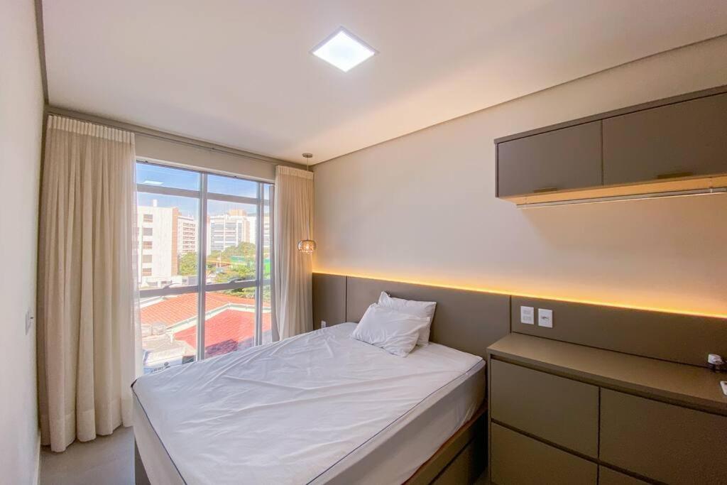 Apartamento poucos metros da praia de Palmas - 0112