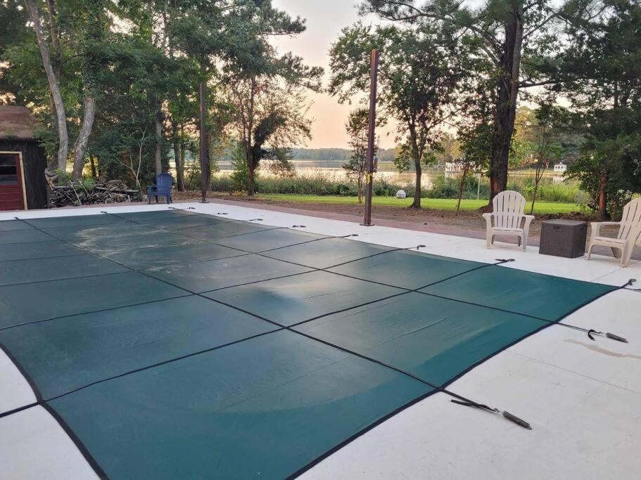 Pool River House