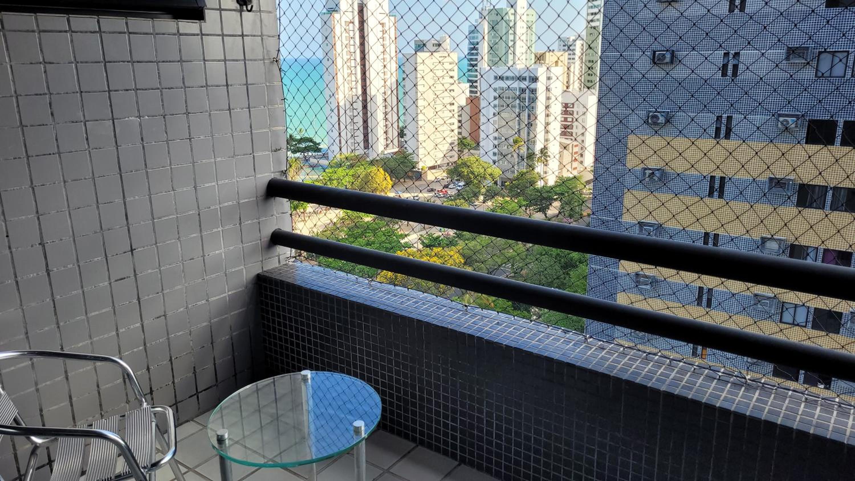 Recife flat vista mar 81
