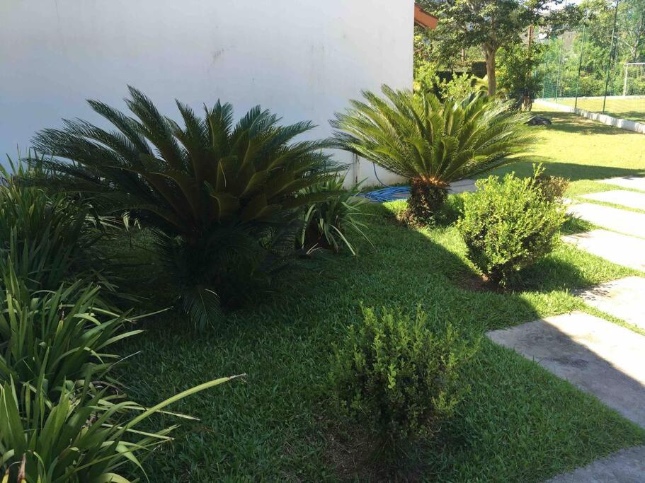 Condomínio maravilhoso e familiar, 03 dorm com 01 suíte