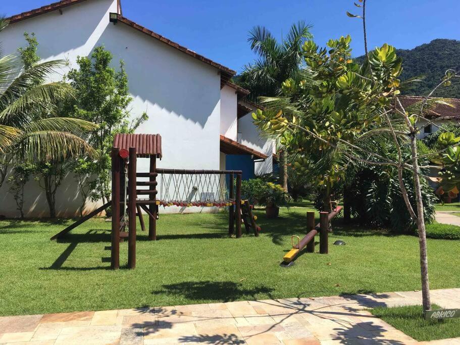 Condomínio maravilhoso e familiar, 03 dorm com 01 suíte