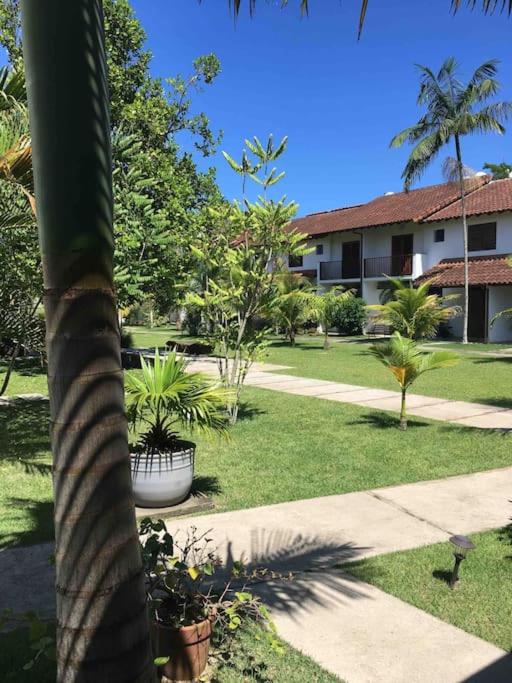 Condomínio maravilhoso e familiar, 03 dorm com 01 suíte