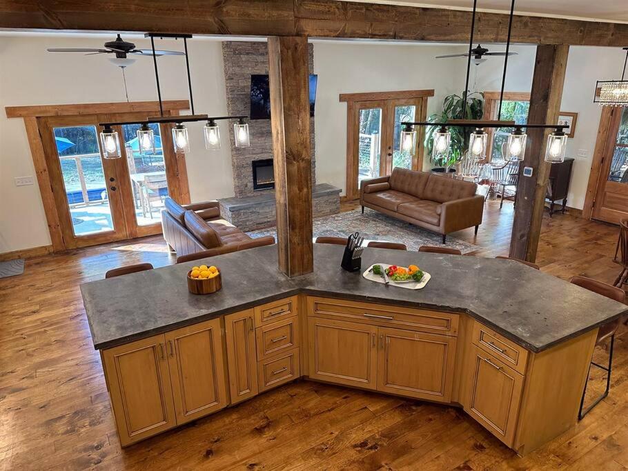 Secluded with Hot tub, Pool table, Arcade, Fishing andTheater Room view 4