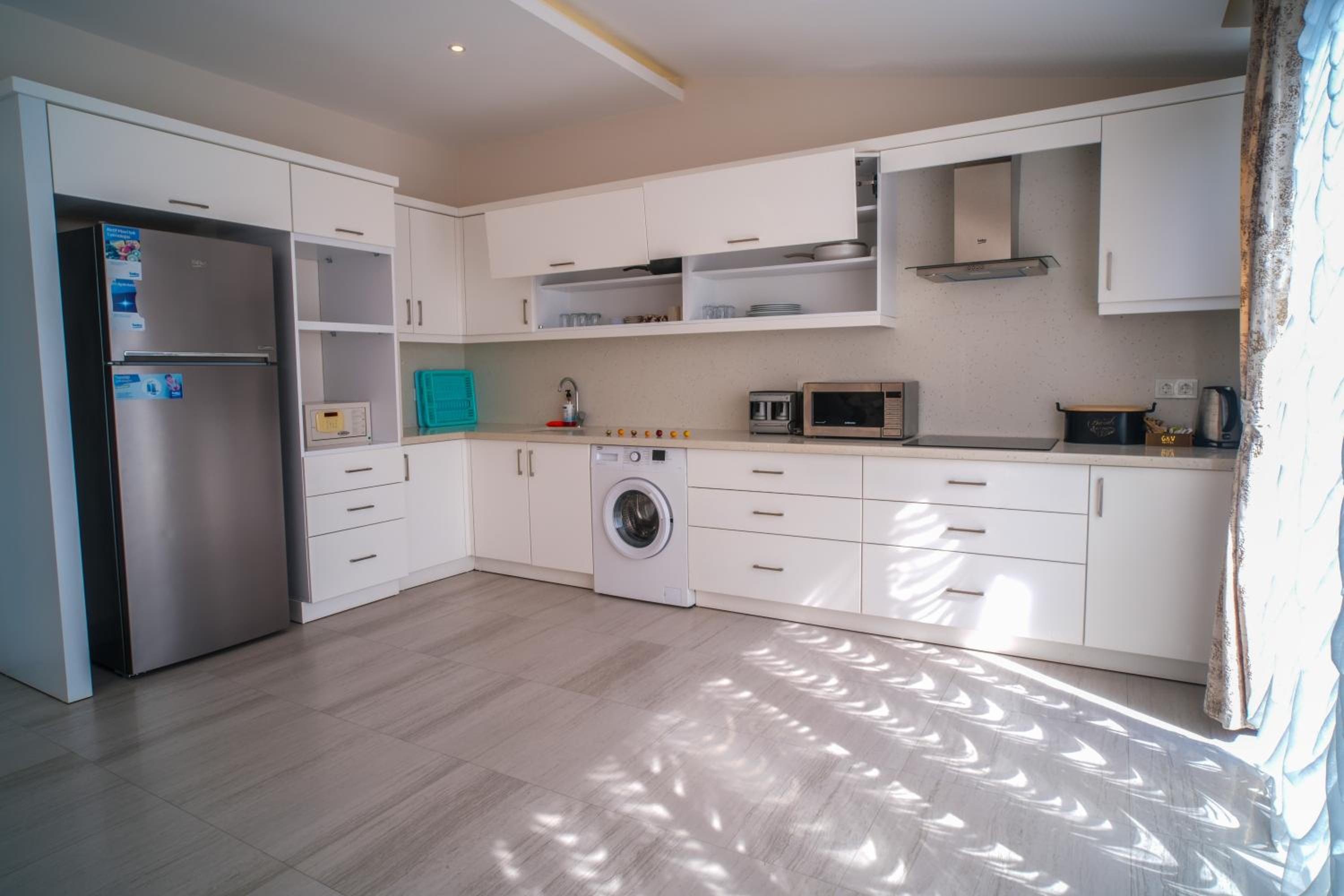 Graf Victor Otel - Image 43