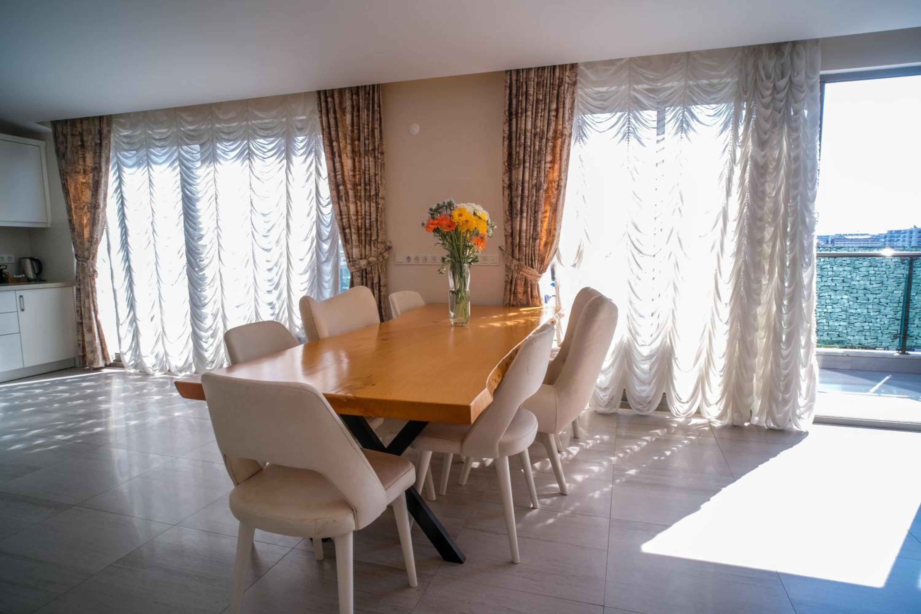 Graf Victor Otel - Image 50