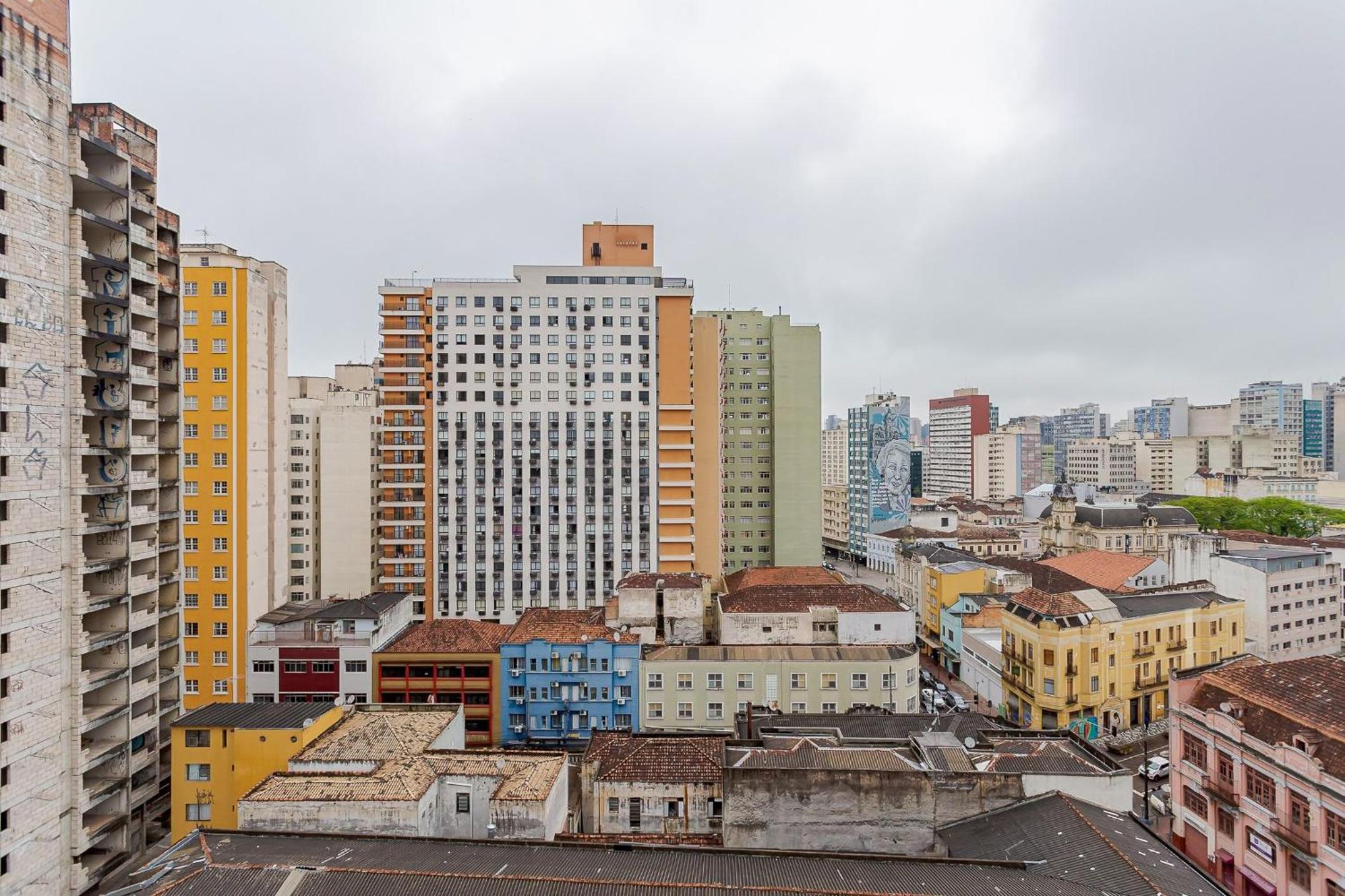 Edificio Primus | Largo da Ordem | Curitiba | Gonzaga Stays