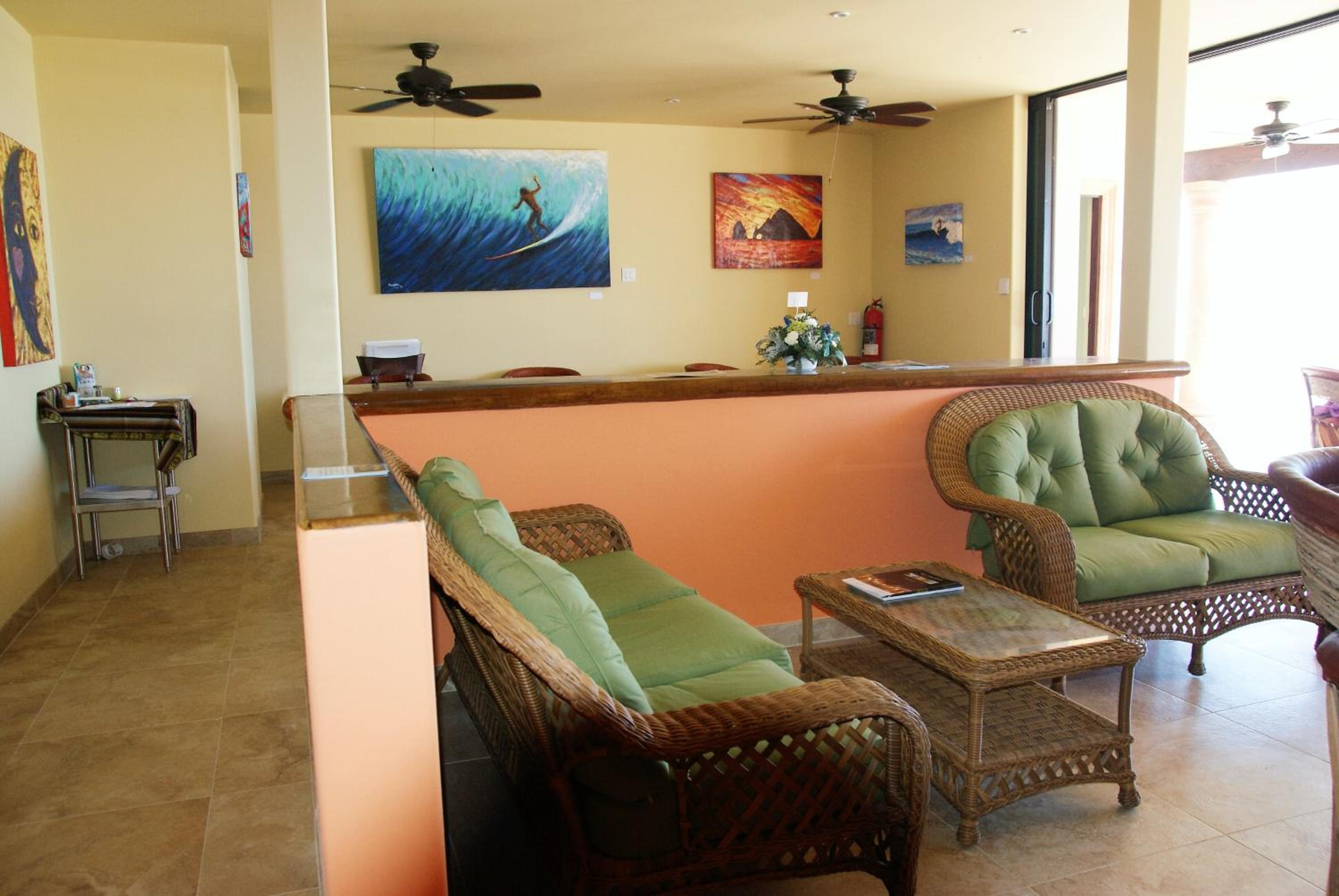 Cerritos Beach Inn